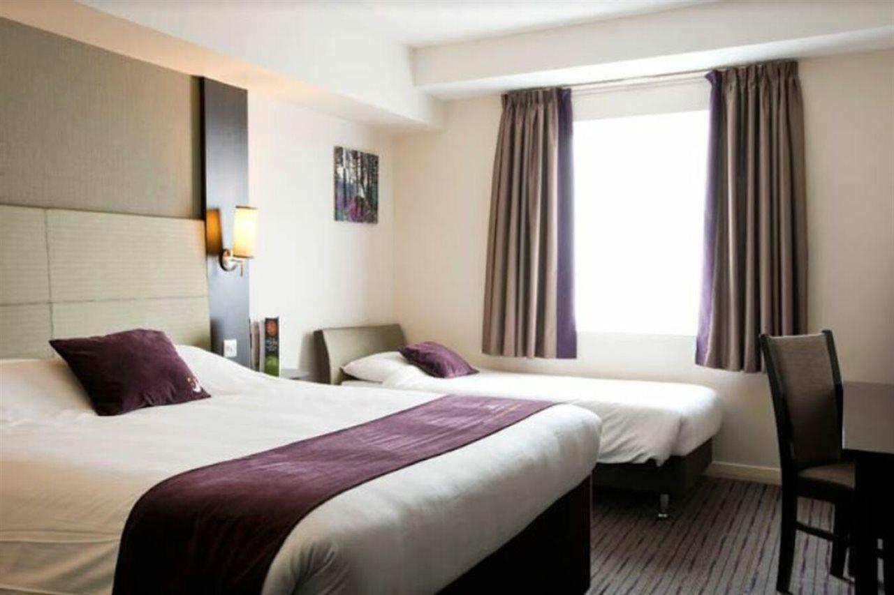 Premier Inn Edinburgh A1 - マッセルバーグ エクステリア 写真