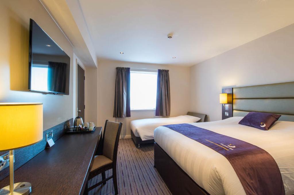 Premier Inn Edinburgh A1 - マッセルバーグ エクステリア 写真