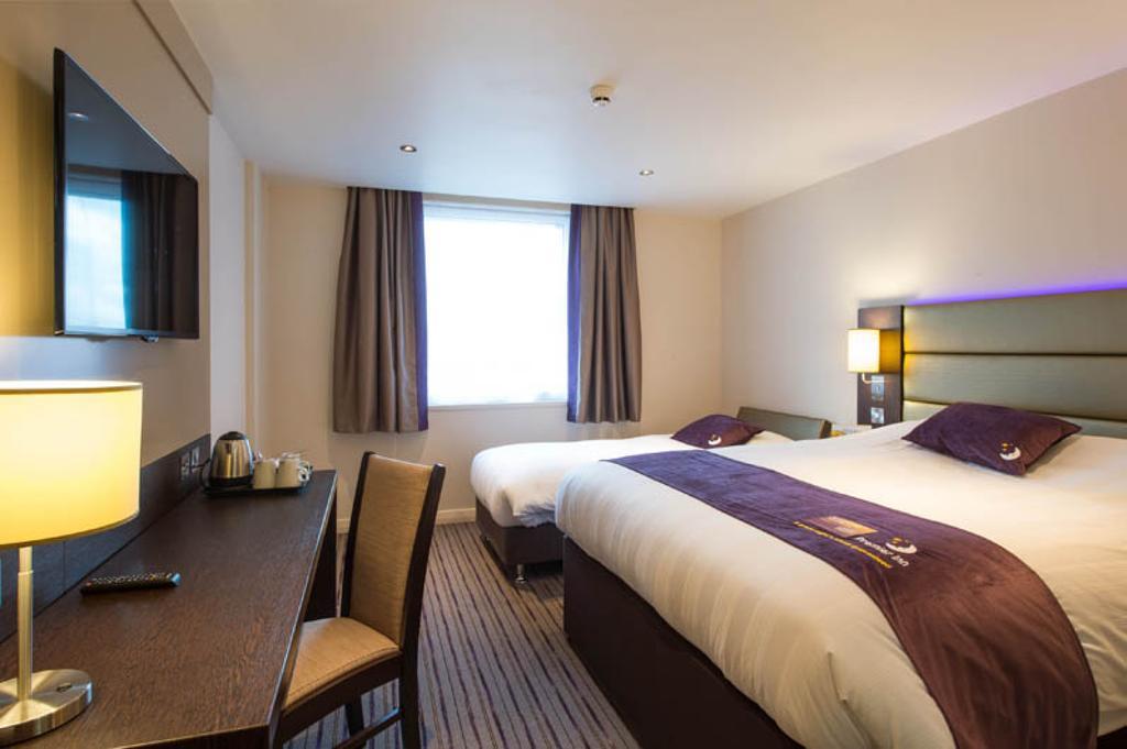 Premier Inn Edinburgh A1 - マッセルバーグ エクステリア 写真
