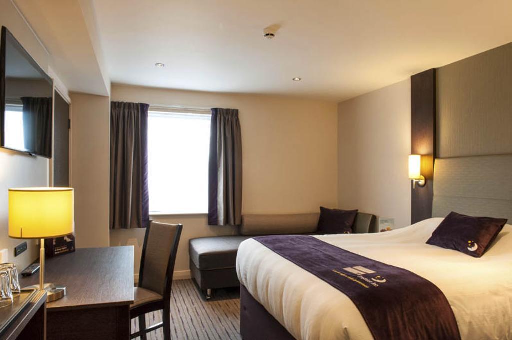 Premier Inn Edinburgh A1 - マッセルバーグ エクステリア 写真