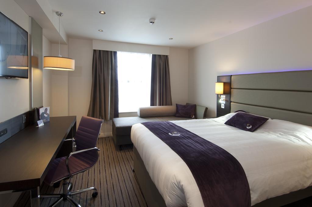 Premier Inn Edinburgh A1 - マッセルバーグ エクステリア 写真
