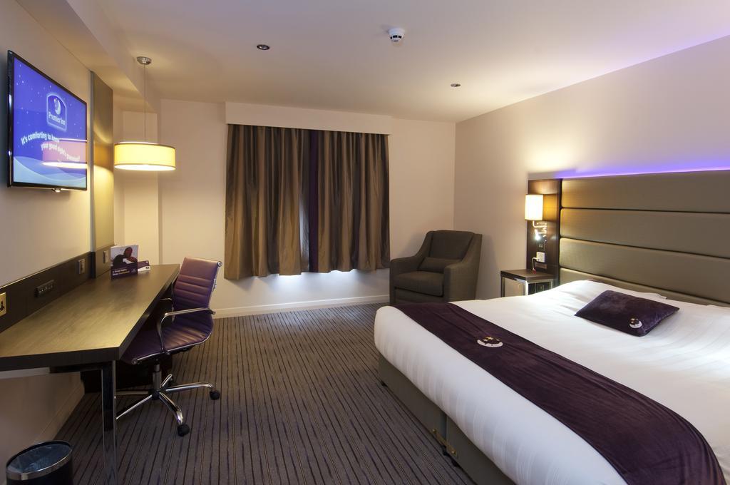 Premier Inn Edinburgh A1 - マッセルバーグ エクステリア 写真