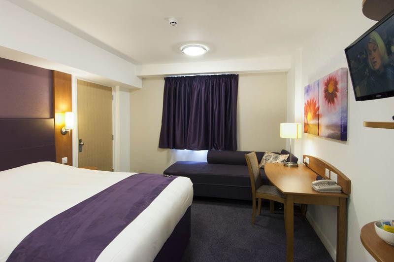Premier Inn Edinburgh A1 - マッセルバーグ エクステリア 写真